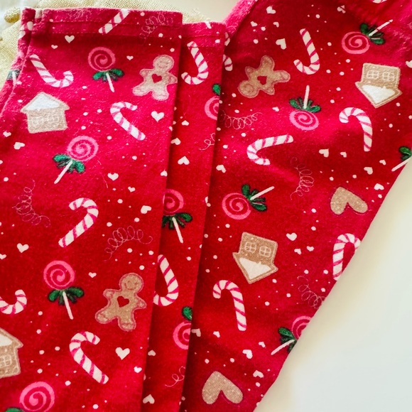 Little Lass Gold Polka Dot and Red Gingerbread Accent Top with Bottoms Size 3T - Picture 2 of 7